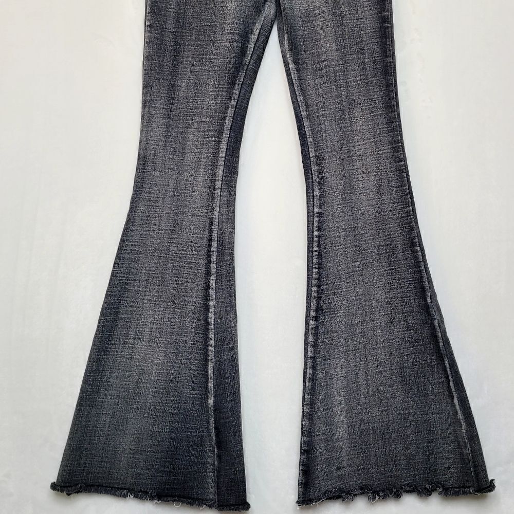 Pol Stretchy High Waist Flare Bell Bottom Pants Size Small - Picture 3 of 9